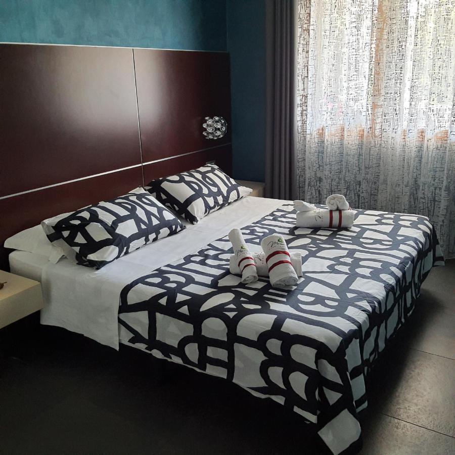 Manu'S Guest Suite Cosenza Zewnętrze zdjęcie