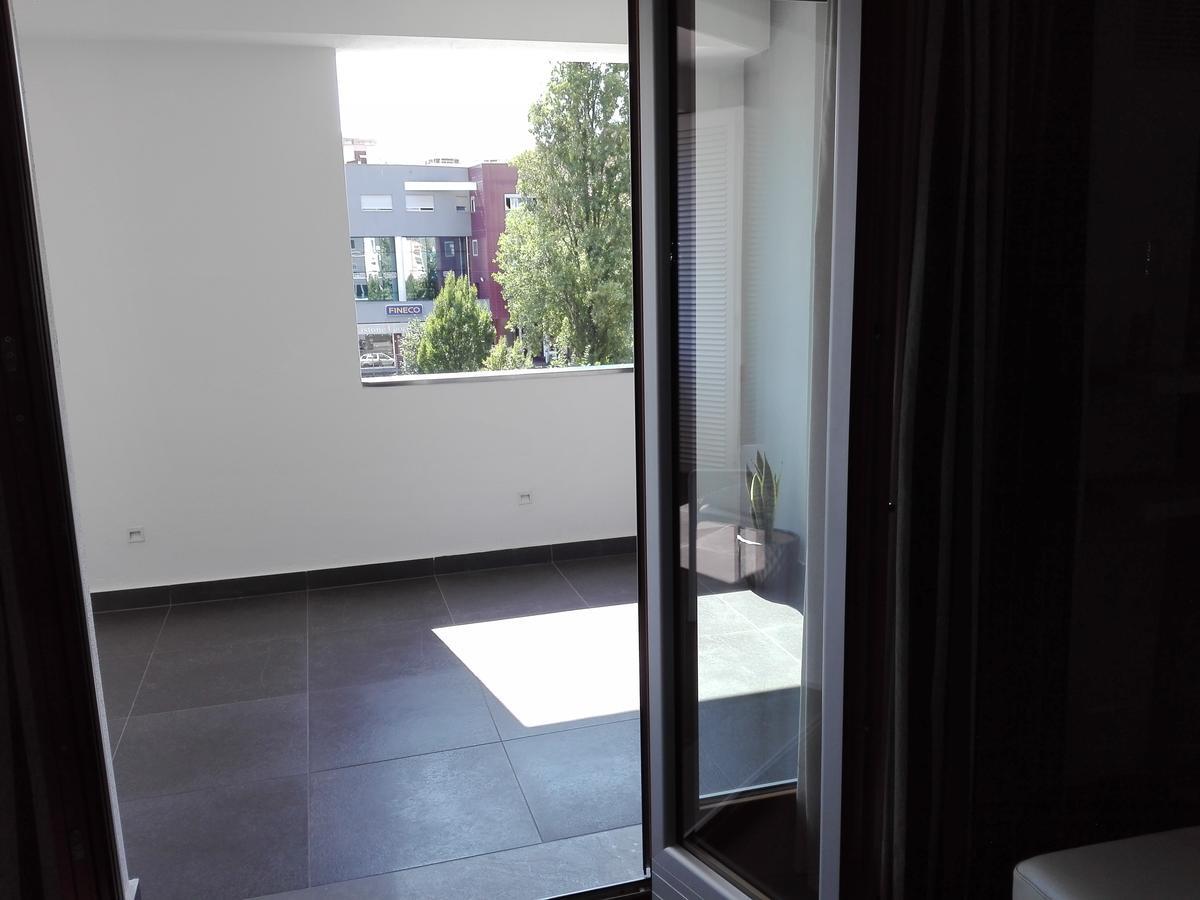 Manu'S Guest Suite Cosenza Zewnętrze zdjęcie