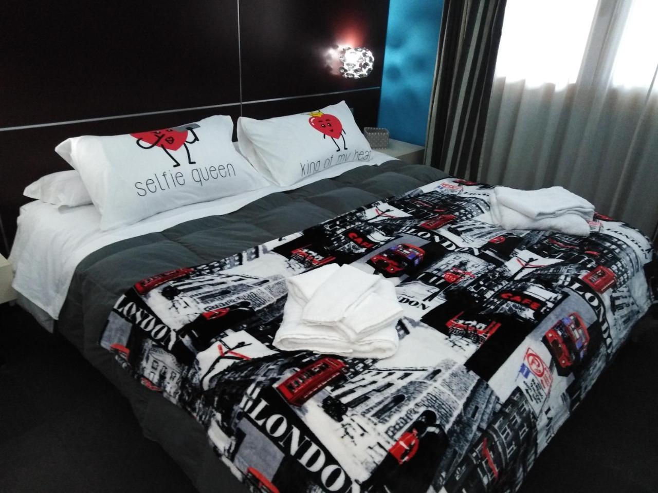 Manu'S Guest Suite Cosenza Zewnętrze zdjęcie